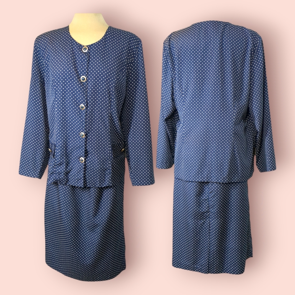 New Fashion Set of 2 Pieces Skirt and Jacket Blue & White  PolkaDot Size 18
